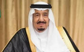 السعودية تجبر الأجانب على زي موحد